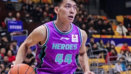 山东85:75埃及！陈培东米艾力轰31分，王证惊喜，2人今夏或离队！