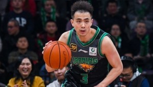 乐鱼网站-辽宁定海神针！赵继伟17中11&amp;8记三分球轰33分5板3助！