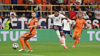 乐鱼网站-又见索斯盖特式神换人！凯恩做不到的，沃特金斯行